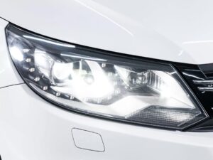 Заміна ламп автомобіля у Львові