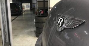 Ціни на ремонт Bentley